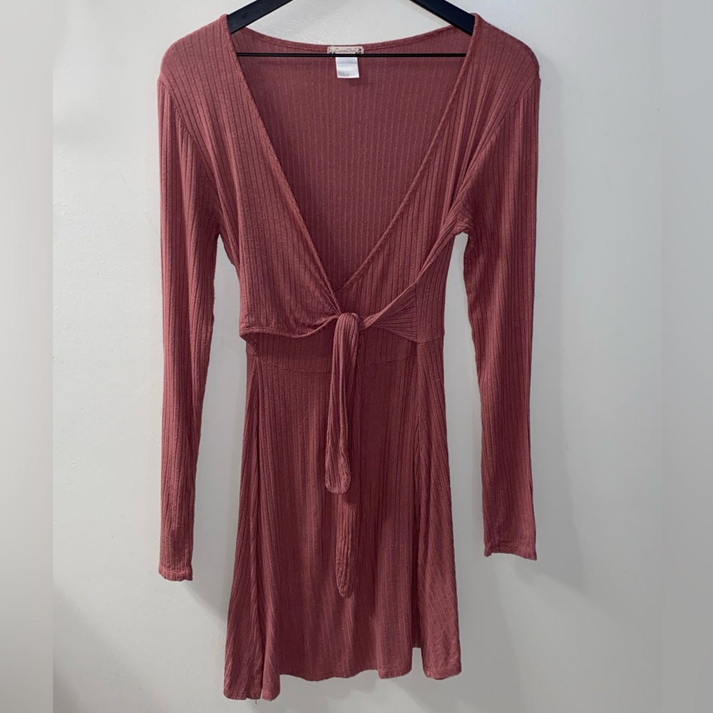 Dark Blush long-sleeve dress with tie in the front. Very comfortable and cute!